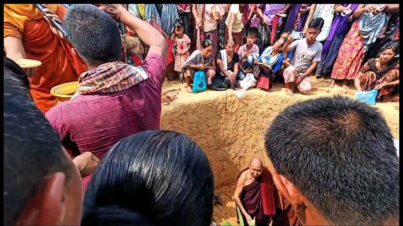 သာလီစွပါ ဒီနေ့ ကျနော်တို့ လောကချမ်းသာ လာဘမုနိ စေတီတော် လနေပါတယ် 💕🙏💕☸️☸️🥀🥀🌹🌹🌼🌼💖💖#ရခိုင် 💕🙏💕☸️🌼🌹