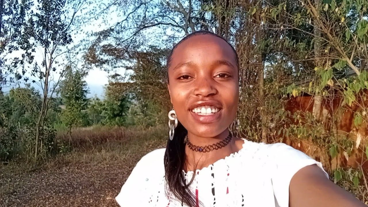 EXPLORING MY VILLAGE🥰😊