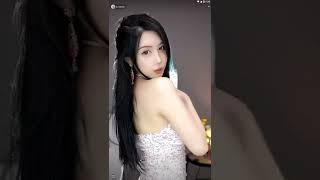 迷人的黎闪电 20221005093327