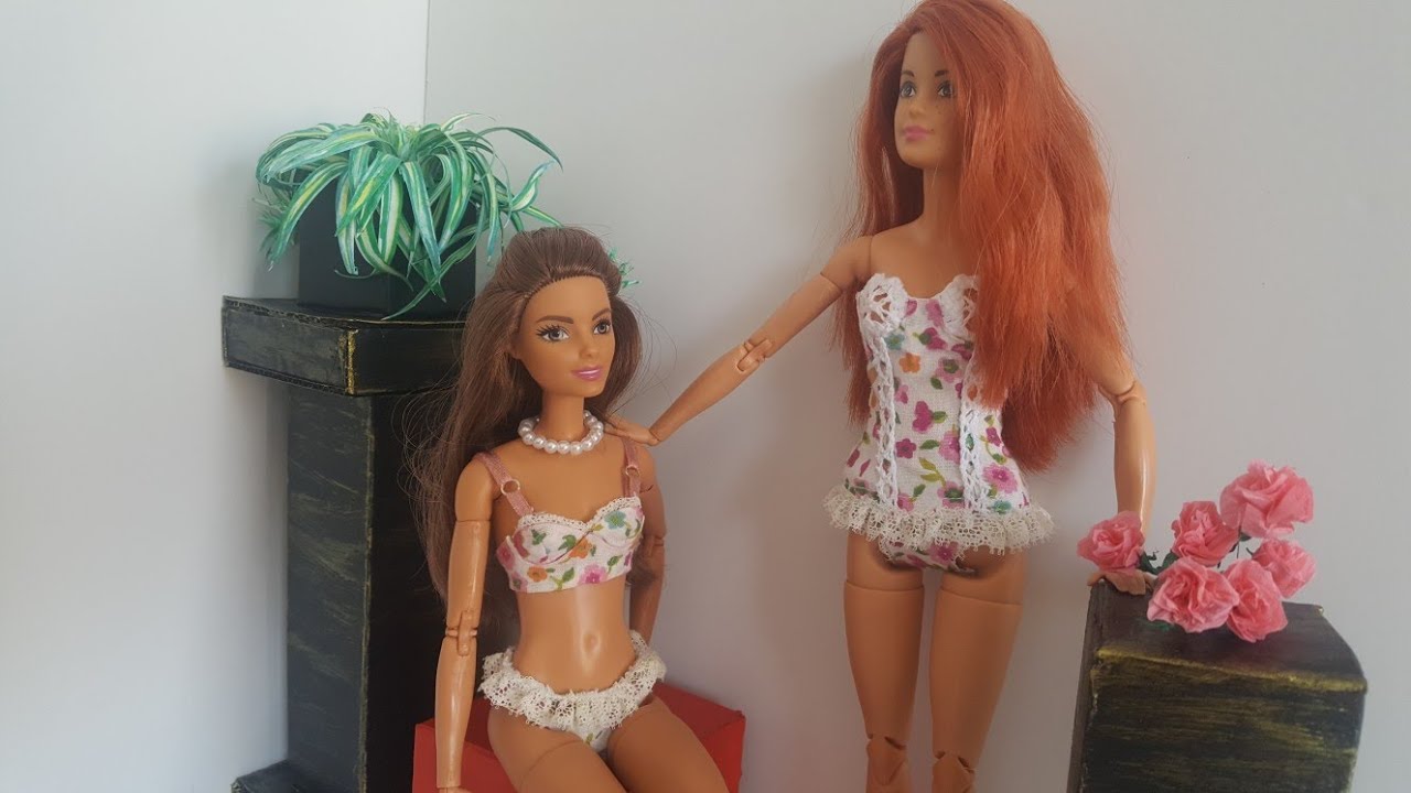 Sujetador bragas y corse para barbie