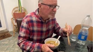 大家都好奇为什么我们这个中英跨国家庭每次只要做的中餐全家人就吃的津津有味我老公说是因为每个星期吃几天他做的清淡的饭后一到周末再吃我做的就特别好吃