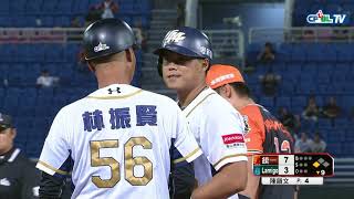 08/10 統一 vs Lamigo 賽後，藍寅倫單場4安猛打賞