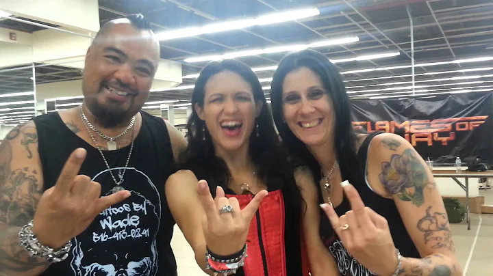 IRADIOUSA - Tee Bone, Angelica and Tina Alfano