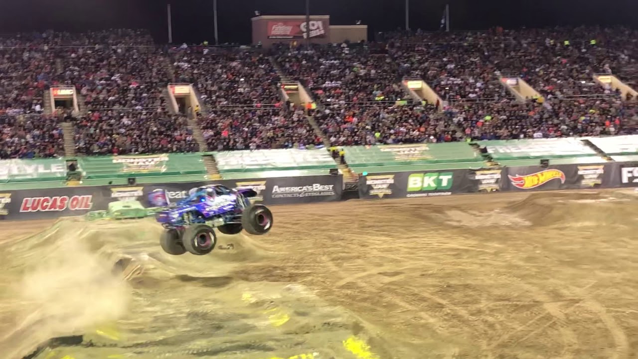 Monster Jam World Finals XIX Freestyle Overkill Evolution YouTube