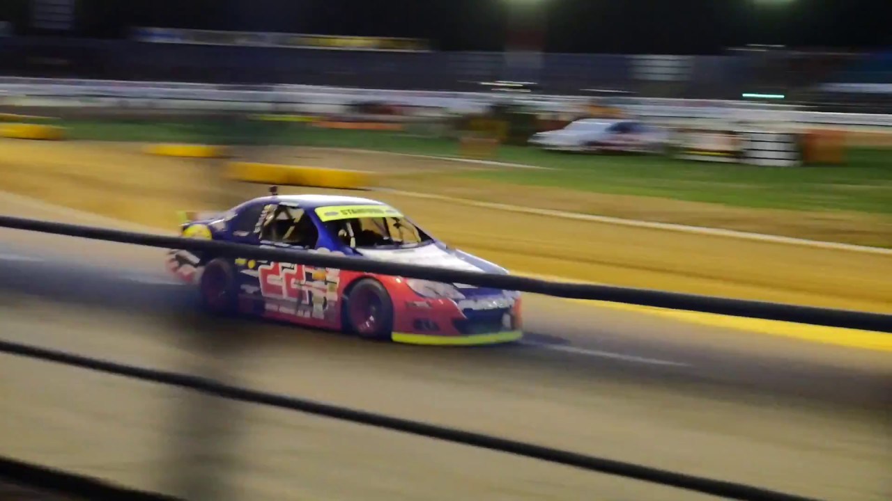 2018 FOXHALL STADIUM BANGER RACING - YouTube