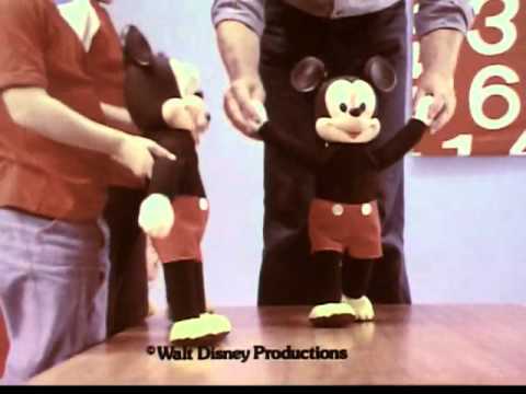 walking mickey mouse toy