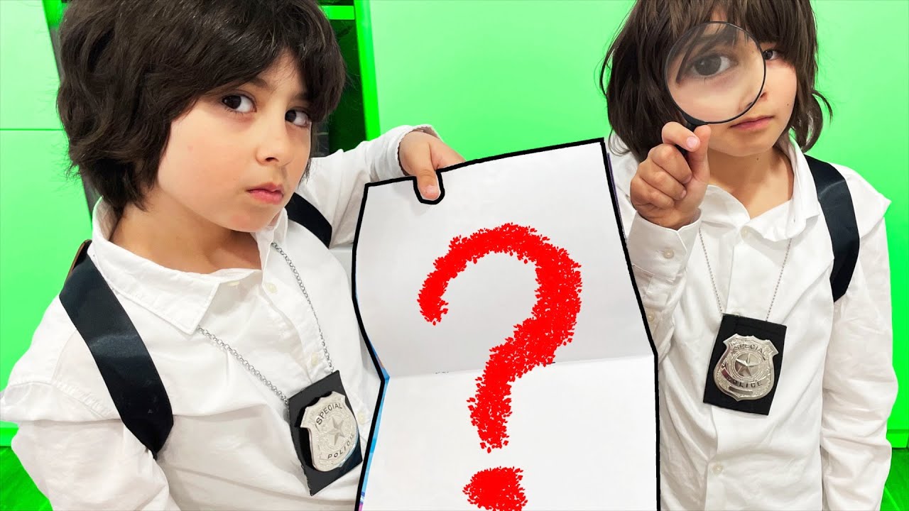 Dani y Evan y el MISTERIO de las Imagenes INVISIBLES de la Revista Superthings