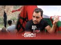 فيديو رائع.. جزائريون يطلبون العلم المغربي على الحدود وهكذا وصلهم