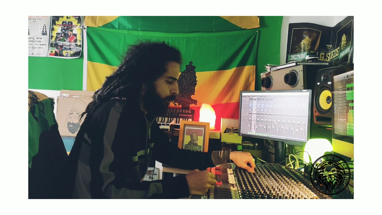 JUST CALL ME RASTAMAN Ras Maxx David & Sergio Canyo +DUB VERSION