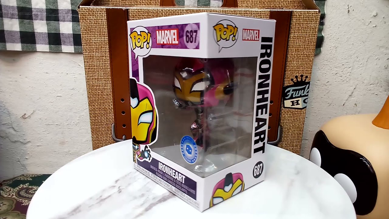 Funko Pop!  Ironheart - Marvel Iron Man Riri Williams - PIAB Exclusive 687