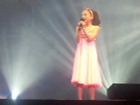 Hollie Steel and 2 grand BGT TOUR nottingham 20/06/09