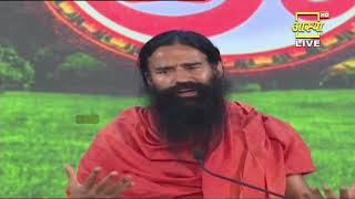 नाक की एलर्जी (Allergy) को कैसे करें ठीक || Swami Ramdev screenshot 3