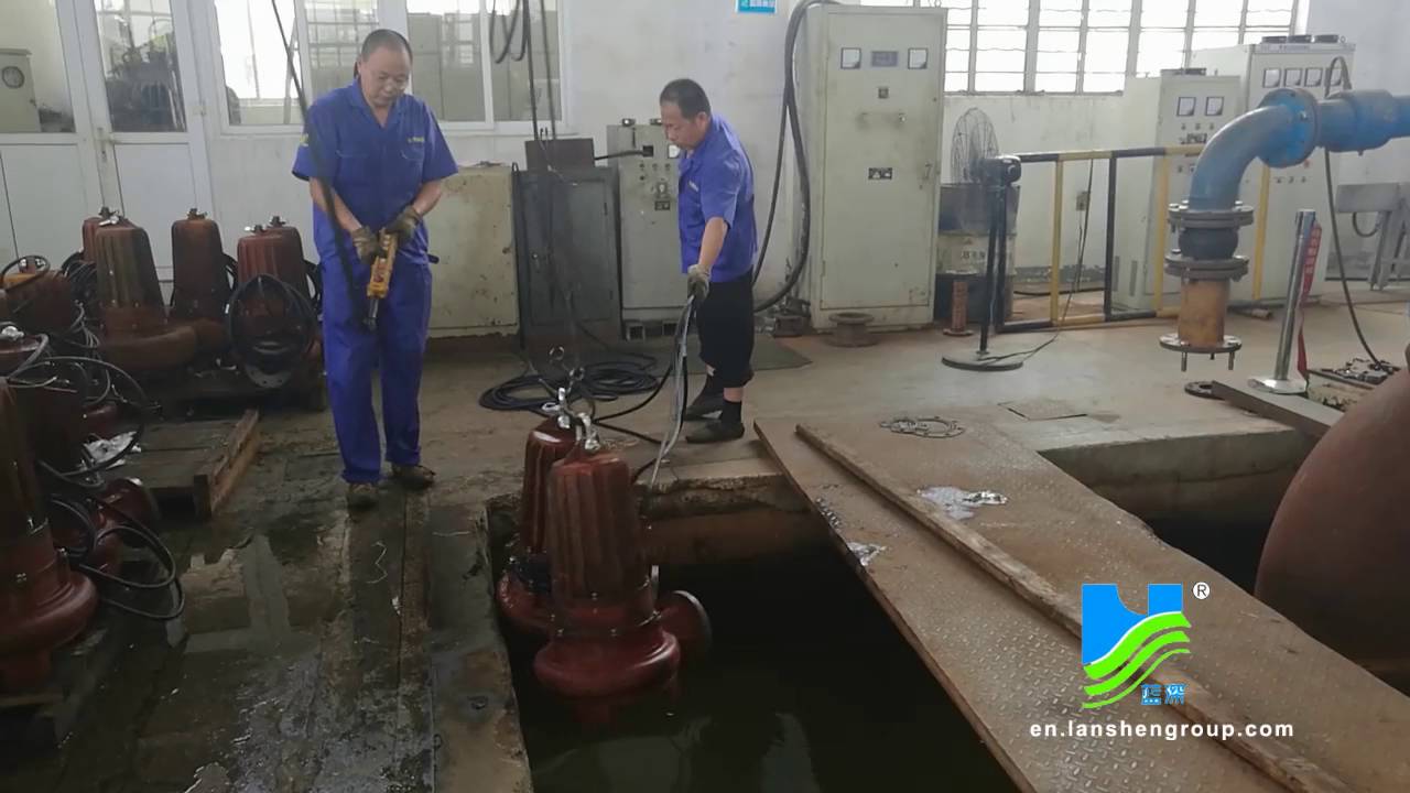 Submersible sewage pump test YouTube
