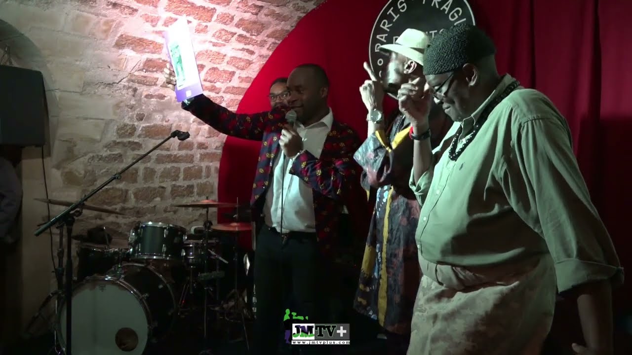 MUSIQUE:JUSTIN BOWEN et SON RICHE PARCOURS DISSÉQUÉ PAR AZIZ MOUNDE.