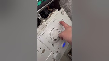 Worcester Bosch 30si combi boiler no heating no hot water fault code slow flash mostly off #boiler