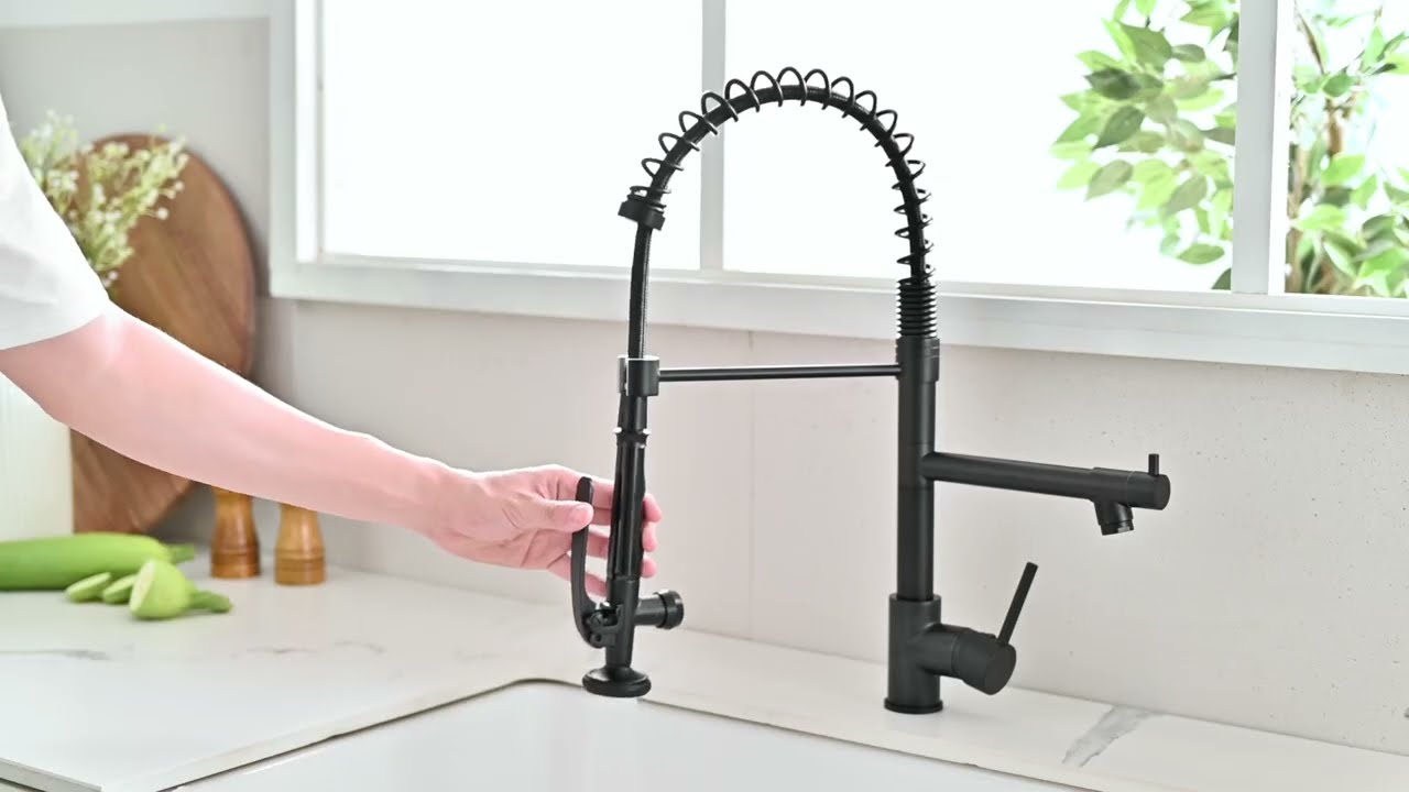 Function Show of Fapully Commercial Style Kitchen Faucet｜Amazon