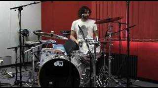 Video thumbnail of "Studio Brussel: Gotye 'Coming back'"