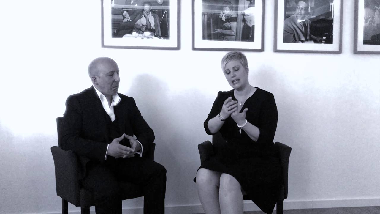 SKIN von Veit Etzold: Wasserleichen und Hände