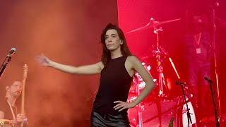 HAIM - Blood on the Street - LIVE - Glastonbury UK - 28 June 2025