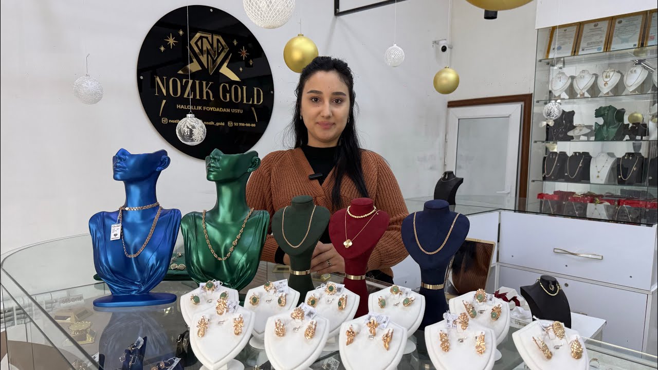 8 mart uchun Nazokat golddan ayyolar uchun zoʻr sovğali chegirmalar