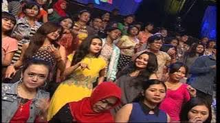 Gita KDI feat Lola KDI 