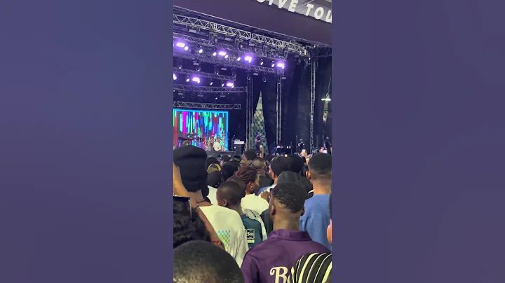 Nasboy performing at davido 5ive tour Uyo #dance #music #davido5ivetouruyo #damiduro