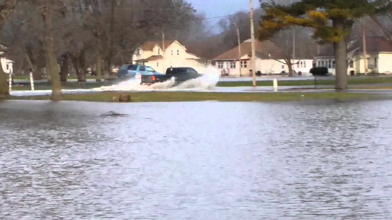 Chelsea Iowa Winter Flood 2015(3) YouTube