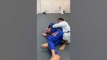 Berimbolo from Dela X to bow and arrow choke #backtake #jiujitsu #jiujitsulifestyle  #berimbolo