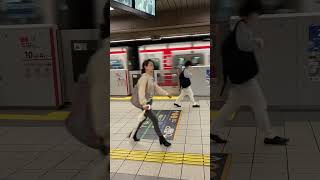 大阪メトロⓂ️の御堂筋線のラッピング列車