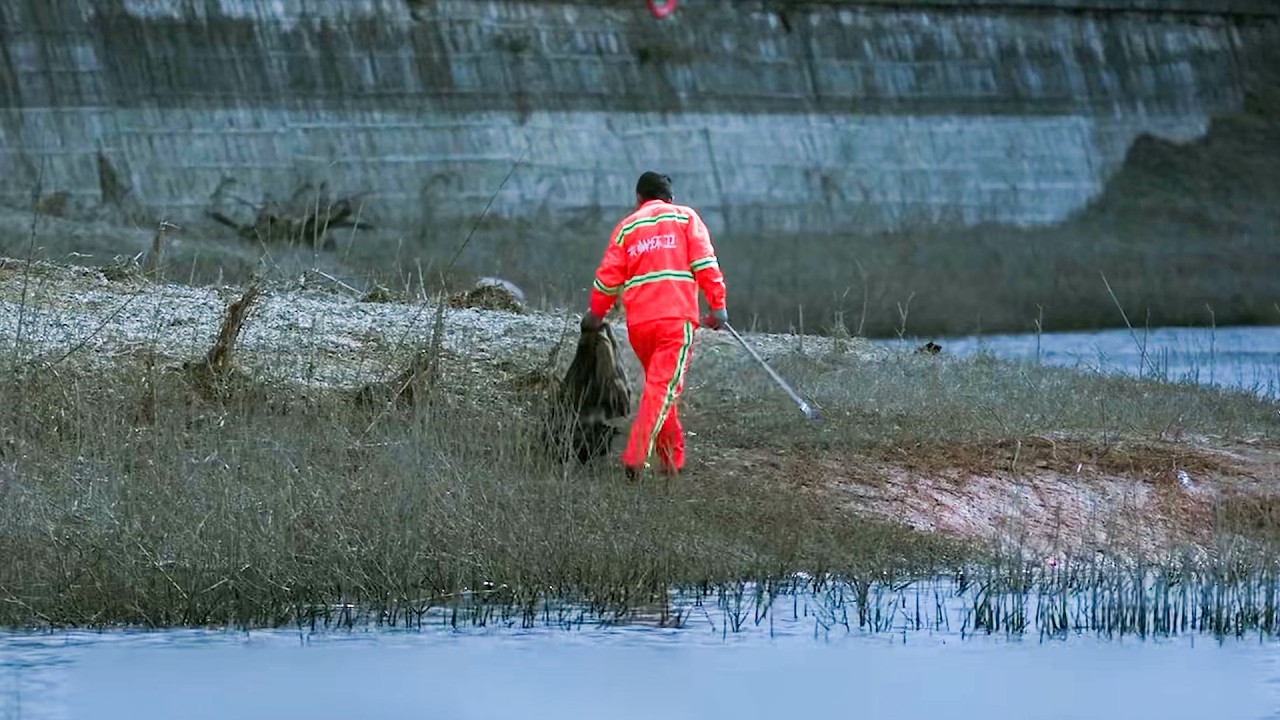 男子谋害多名年轻女孩，用她们的尸体进行绘画，竟是为了获取创作灵感，悬疑片