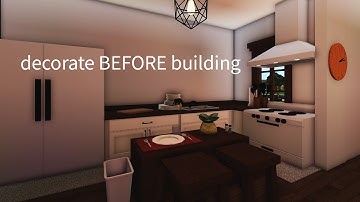 building a house BACKWARDS (bloxburg)