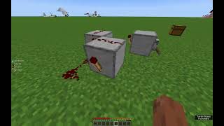 SUPER EASY REDSTONE CLOCK WITH NO REPEATERS screenshot 2