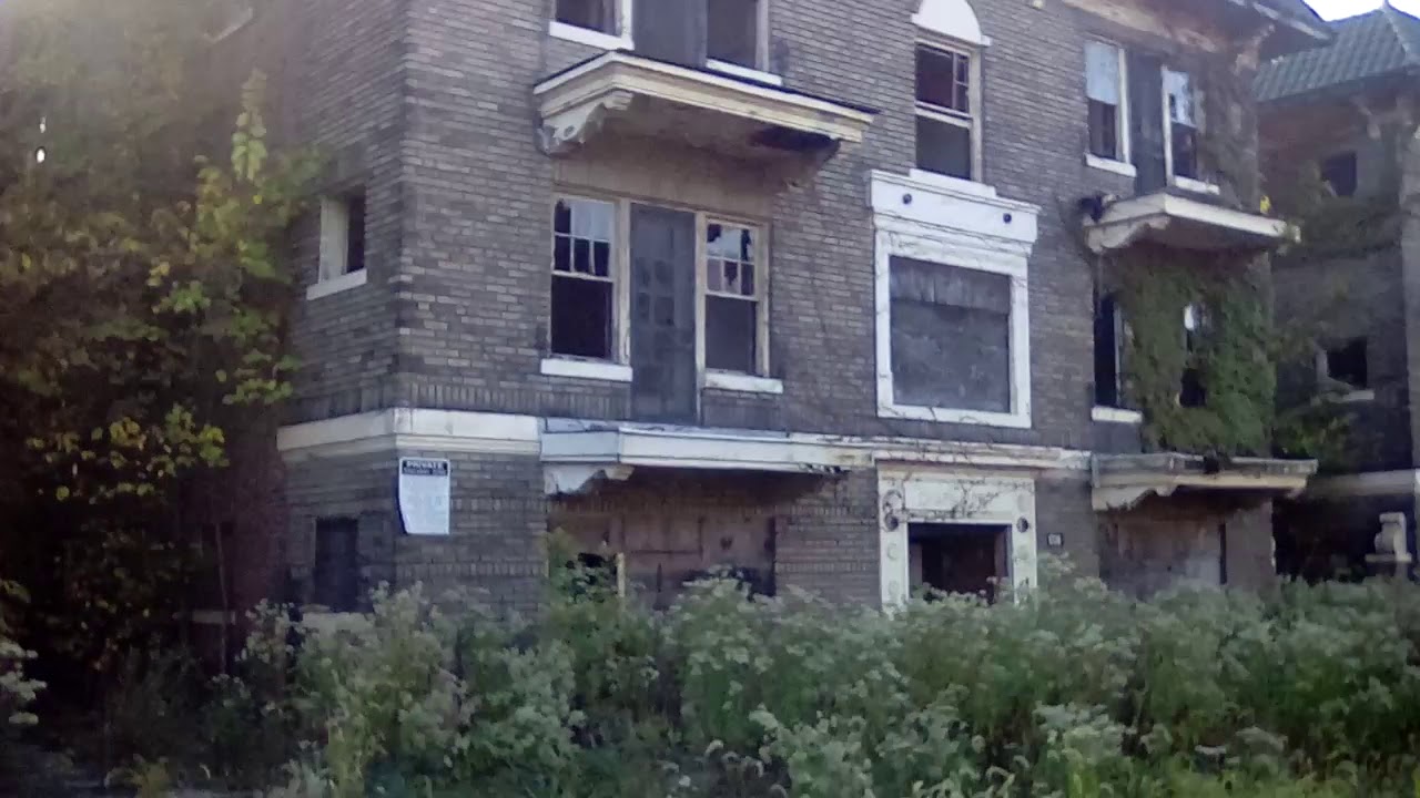Abandoned Chapman Avenue in East Cleveland, Ohio YouTube