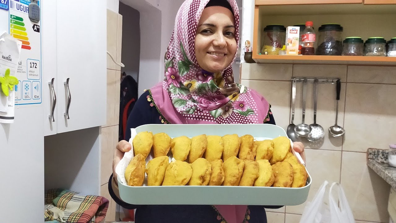 PUF BÖREĞİ YAPTIM😋 PEYNİRLİ VE SUCUKLU 😋 MARAŞ DONDURMASI SİPARİŞİMİZ