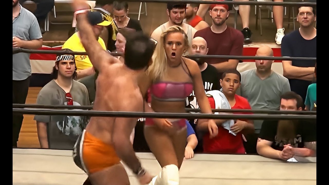 In the face! | Intergender wrestling(17)