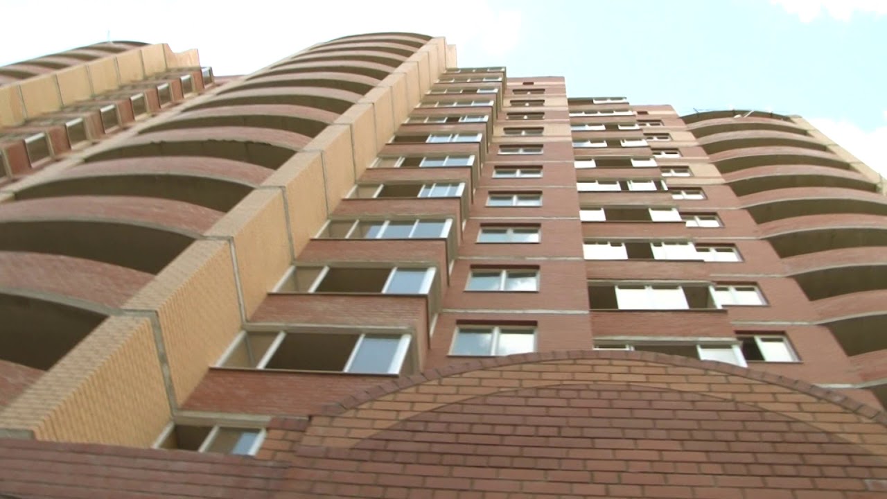 Лобня спортивная 1. ЖК Лидер Лобня. Лобня ул спортивная д 1 корп 2. Спортивная дом 1 корпус 2 Лобня. Многоэтажные дома в Лобне.