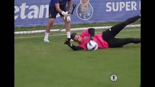 Treino de Guarda-Redes - FC Porto - Diogo Costa, Cláudio Ramos, João Costa, Diogo Fernandes #goleiro