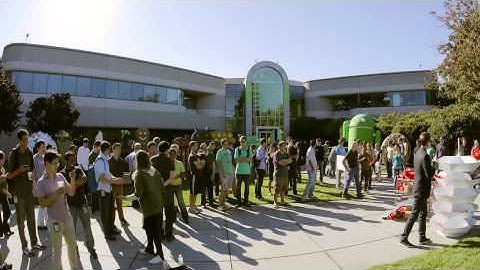 HD: NEXUS 5 LEAKED at Unveiling of the Android 4.4 KitKat