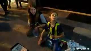 Ayva Çiçek Açmış Yazmı Gelecek (Fb Kadın Taraftarlar)