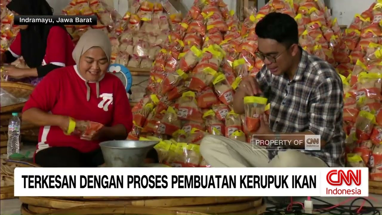 Melihat Lebih Dekat Dapur Pembuatan Kerupuk Ikan di Indramayu