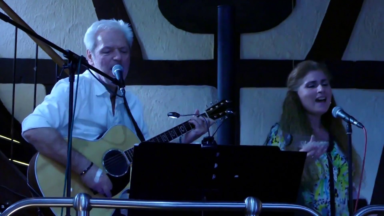 Deutsch Spanisches Musiker Duo bis Band Hola Que Tal 