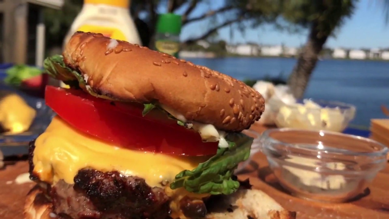 how to cook a burger - YouTube