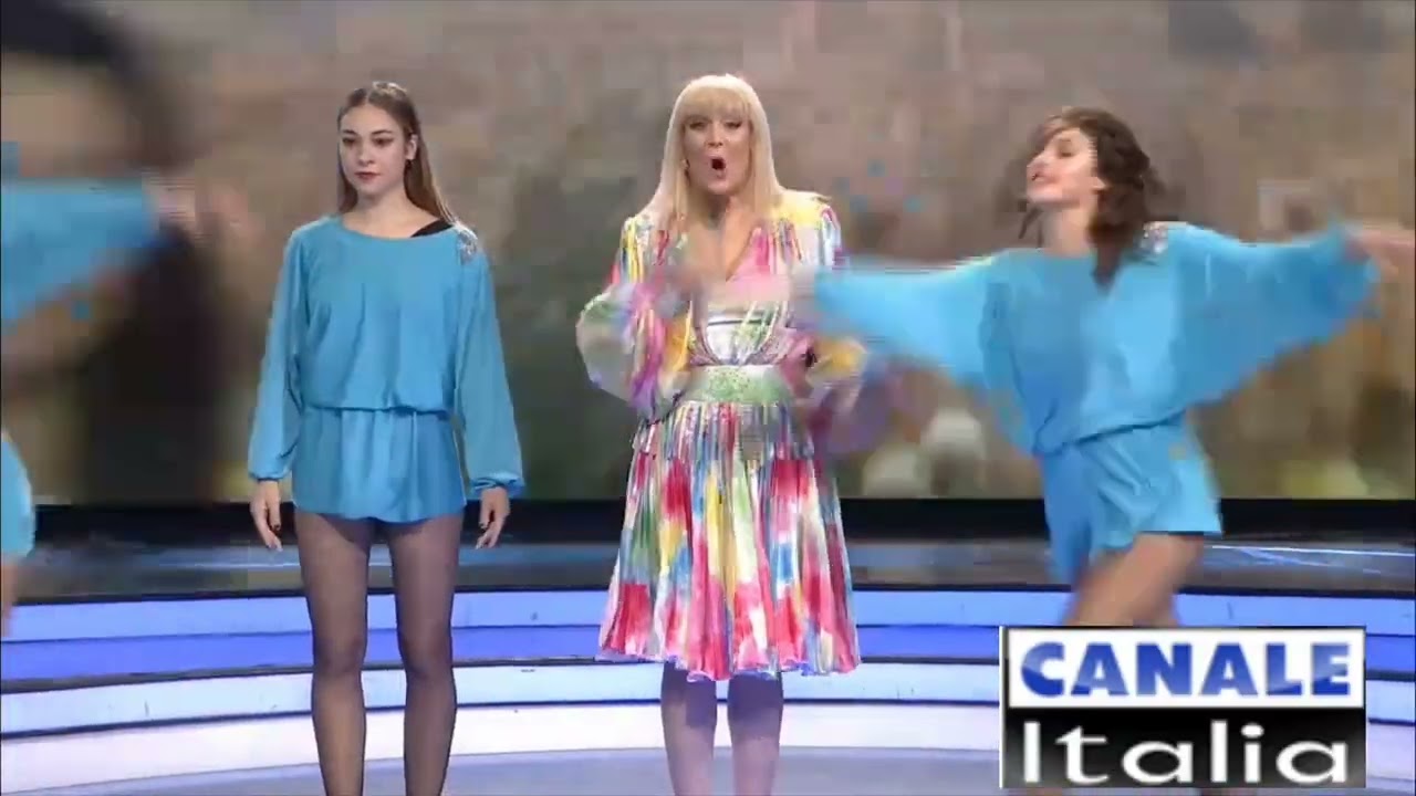 FATALITÀ Brano di Raffaella Carrà interprete Enza Ganà Con il corpo Di ballo 