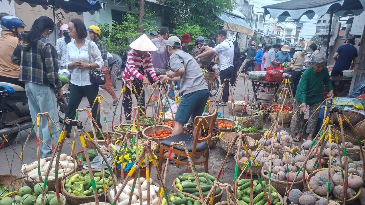 Chợ 0 đồng cửa 8 chợ Long Hoa  phần 1