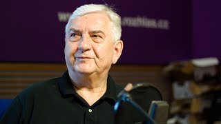 Miroslav Donutil: Sluha dvou pánu, Balada pro banditu, o rodné Třebíči, lidech i lásce k rybám