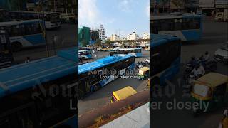 Bike Rider just escaped😲keep distance while bus making turn🙌BMTC Vayuvajra amazing turn😍#shorts #bus