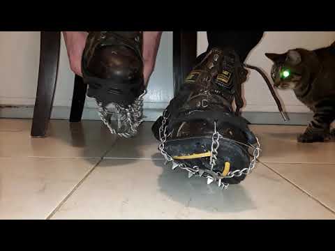 ice fishing boots with built in cleats