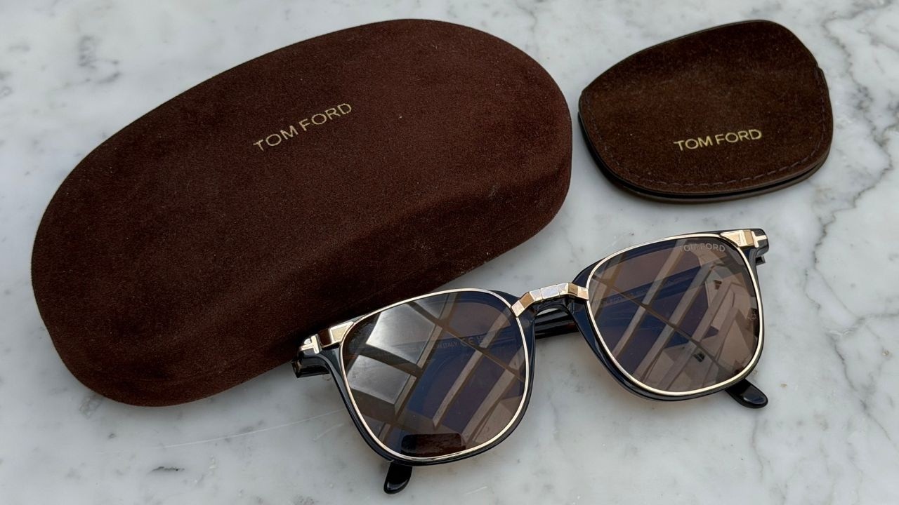 Tom Ford FT5916-B Review: Dark Havana Glasses with Magnetic Gold