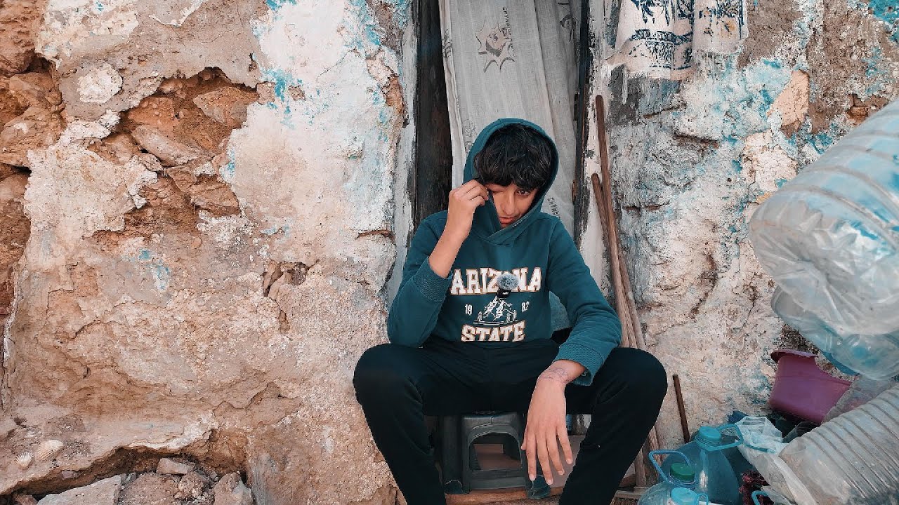 Help Naziha en haar twee kinderen aan een onderkomen!