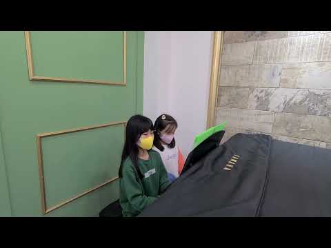 친구와 즐거운 듀엣연주🥰 - 작은세상 (4hands)